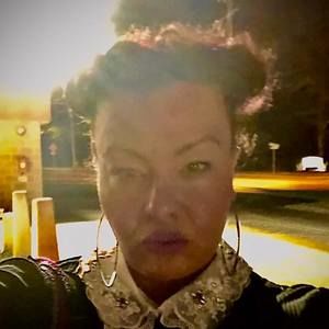 Meet your Posher, Joyce